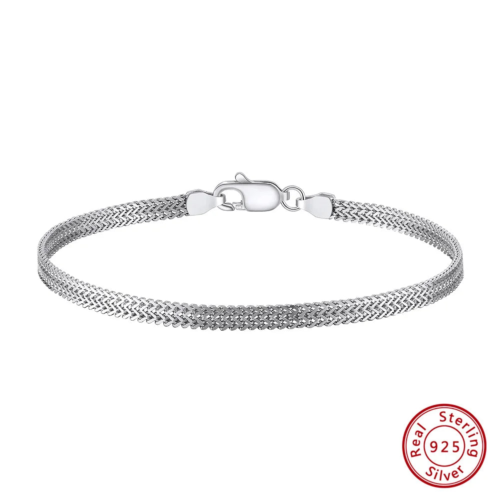 Rinntin bracelet in high-quality 925 sterling silver, for everyday wear.