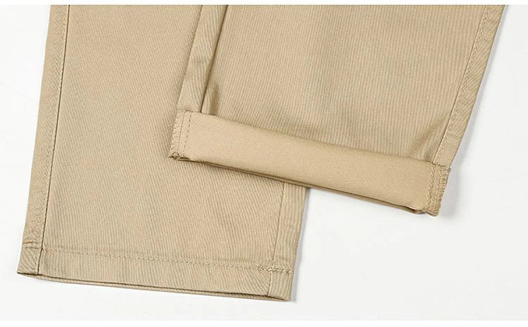 Slim fit tailored trousers, business casual style, in cotton.