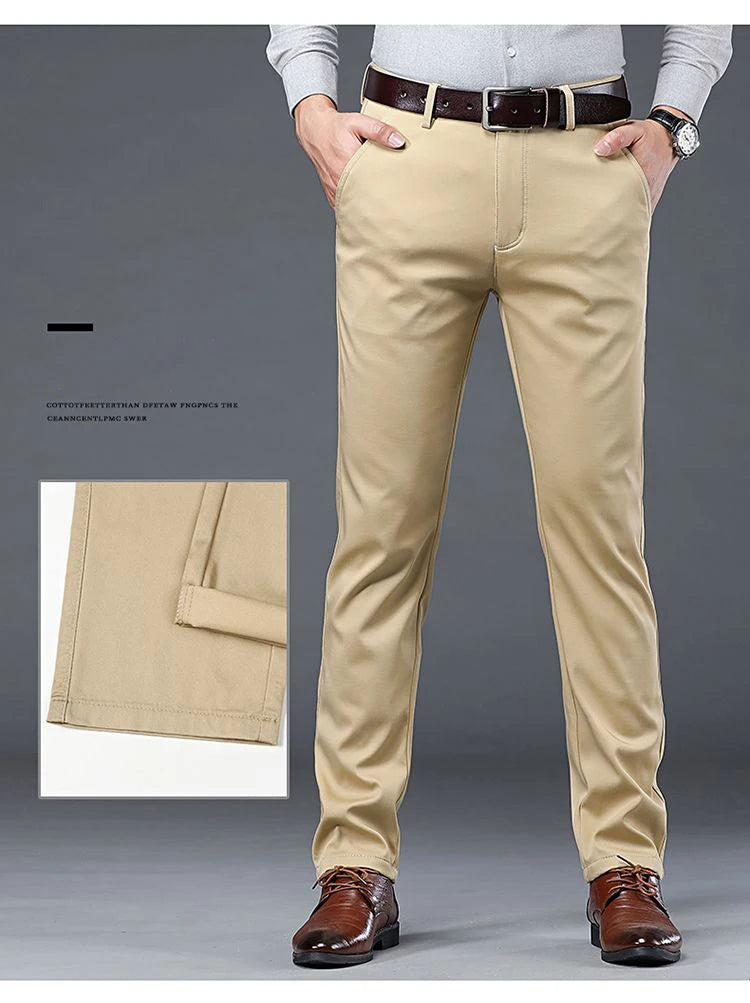 Slim fit tailored trousers, business casual style, in cotton.