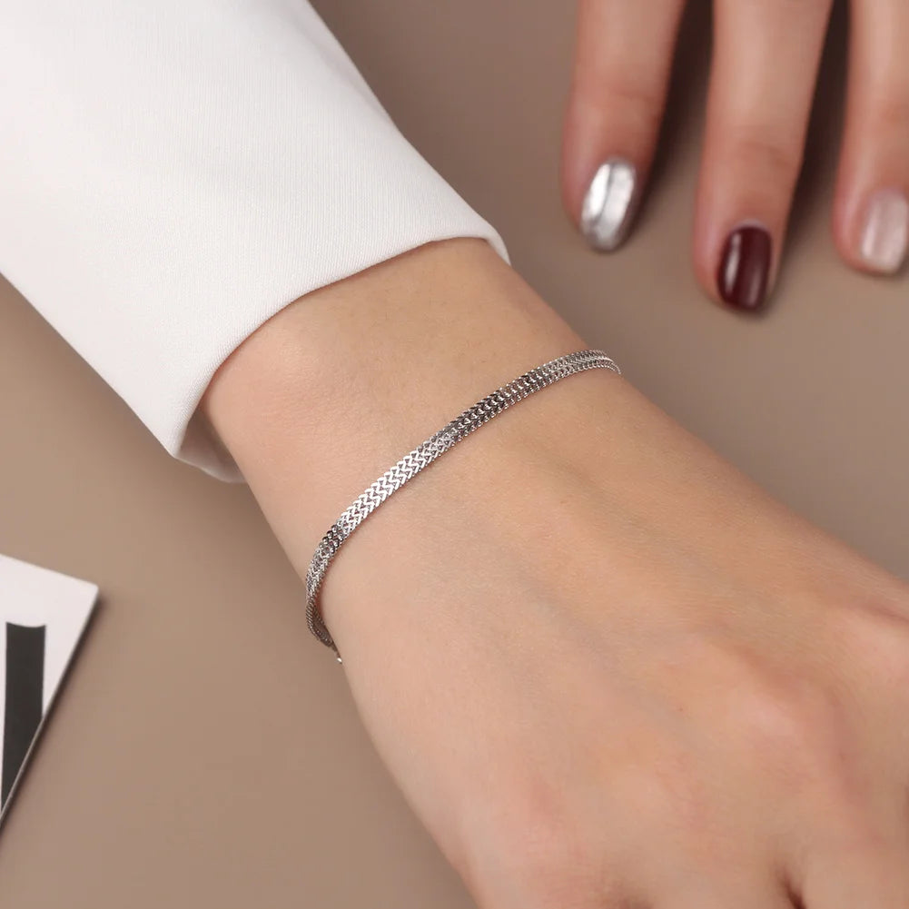 Rinntin bracelet in high-quality 925 sterling silver, for everyday wear.
